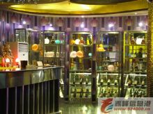 赤峰火凤凰KTV广场 娱乐休闲的绝佳去处